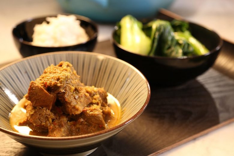 Beef rendang 