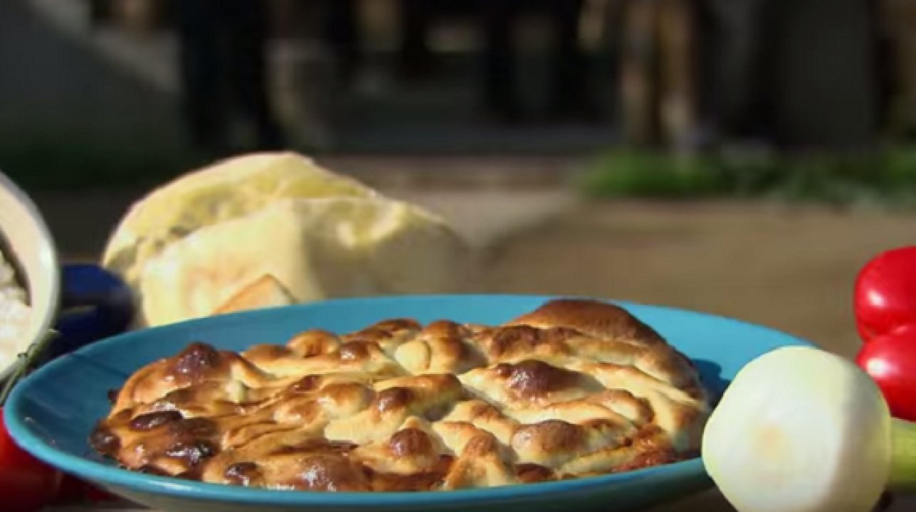 Ep 69: Sixties Sex, Sticky Pie & Dating