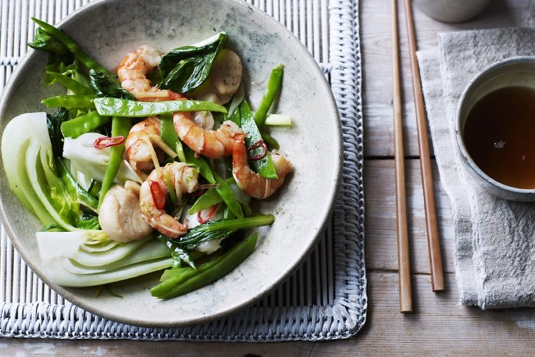 King prawn and scallop stir fry