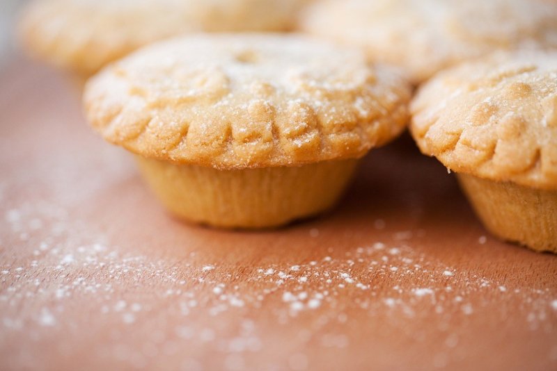 Sweet mince pies dusted with icing sugar. Image by <a href=index1ffd-2.html?utm_source=link-attribution&utm_medium=referral&utm_campaign=image&utm_content=72855%22>PublicDomainPictures</a> from <a href=index6974-2.html?utm_source=link-attribution&utm_medium=referral&utm_campaign=image&utm_content=72855%22>Pixabay</a>%22>
						<figcaption class=